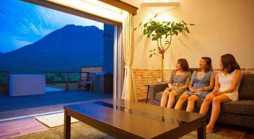 Yufuin Tsukahara Villa Erina Buitenkant foto